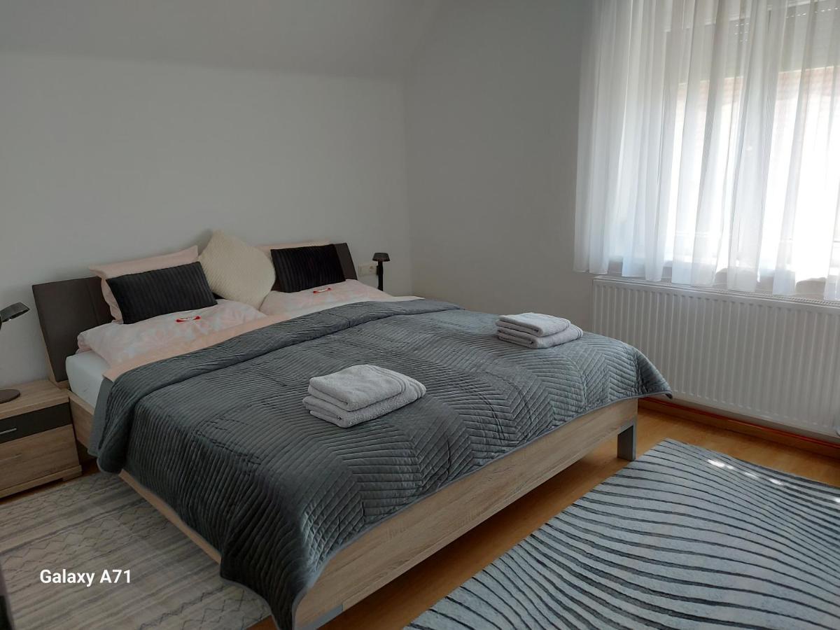 Ferienhaus Kaethe Klagenfurt am Woerthersee Bagian luar foto