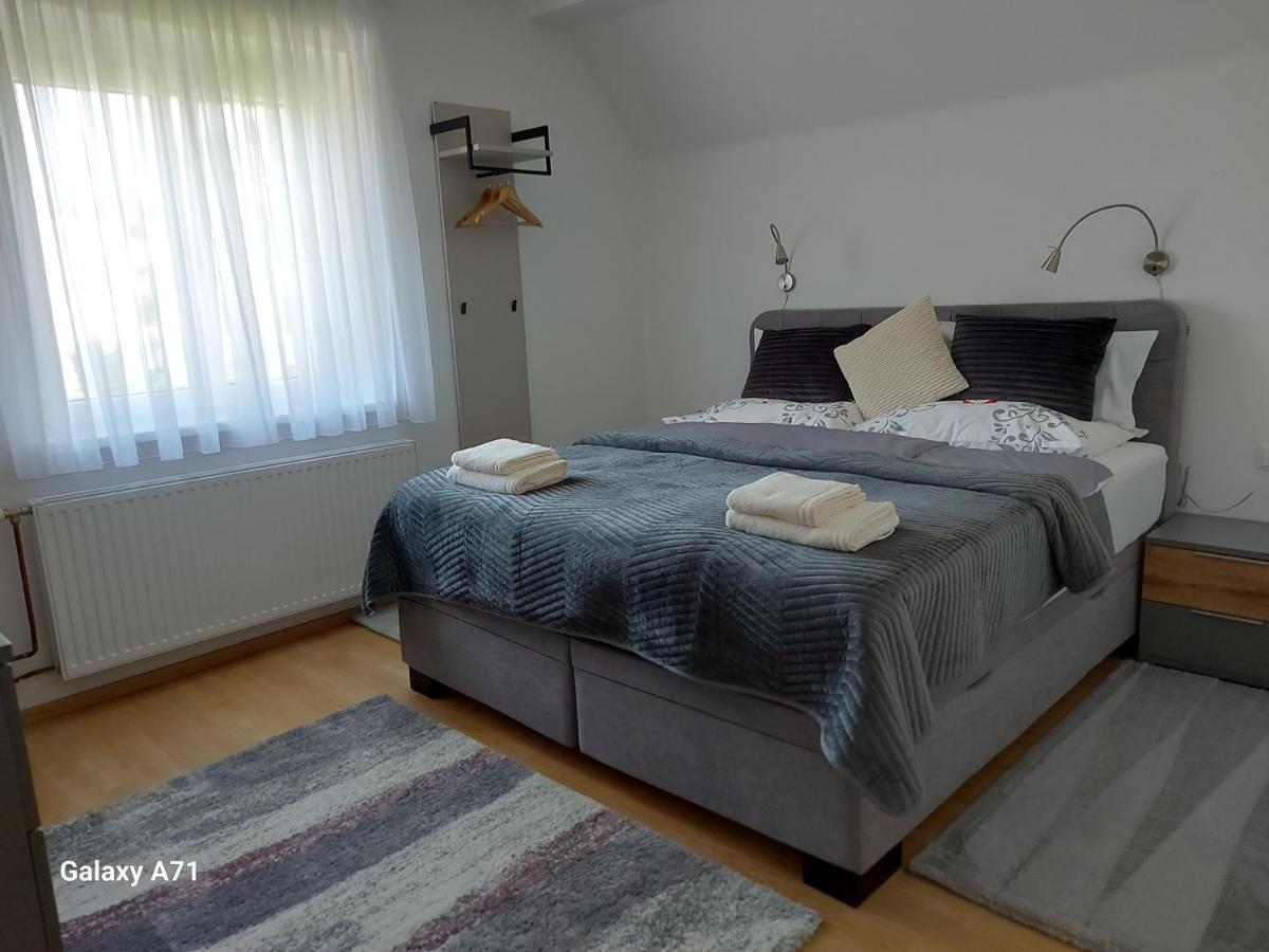 Ferienhaus Kaethe Klagenfurt am Woerthersee Bagian luar foto